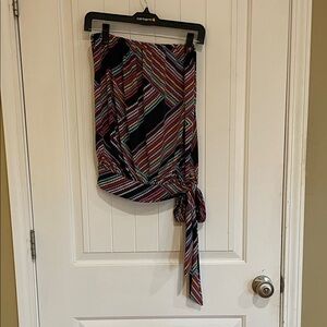 Ariella Multicolor Geometric medium tube top shirt with tie waist